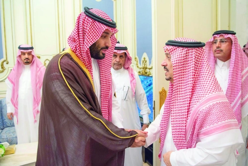 ولي العهد معزيا أمير الرياض