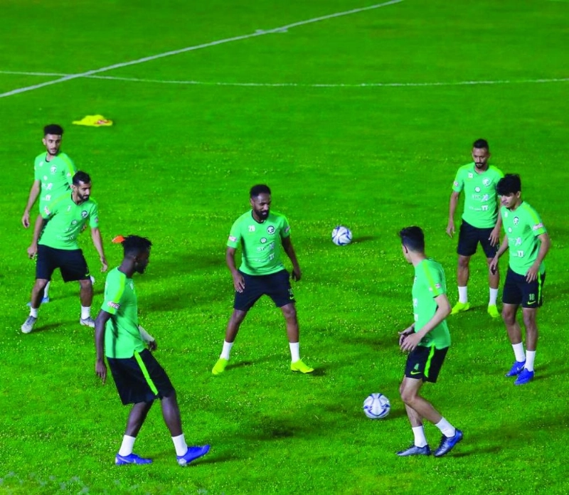 تدريبات الأخضر في أربيل تمهيدا للقاء البحرين (مكة)