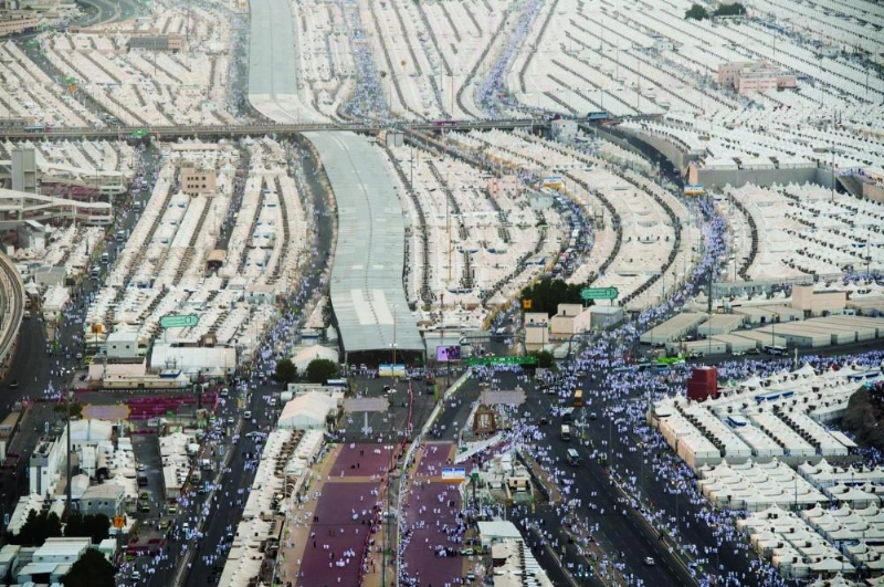 مشعر منى ينتظر الحجاج اليوم (واس)