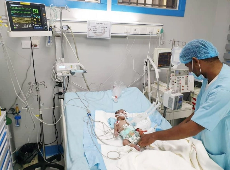 جنى بعد إجراء العملية (مكة)