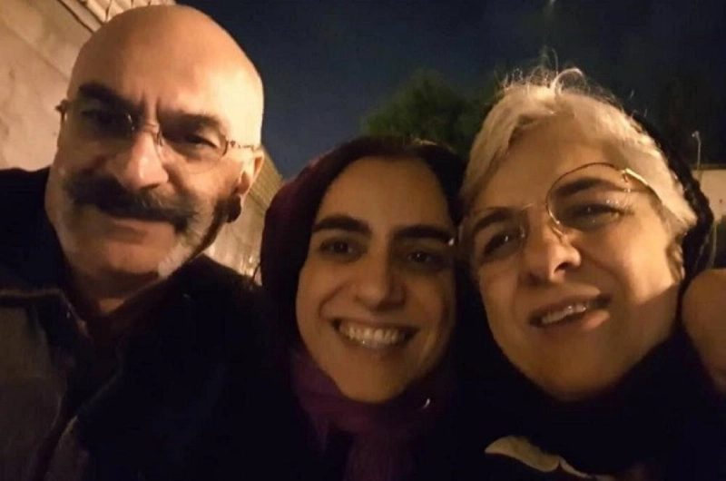 أراس مع عائلتها