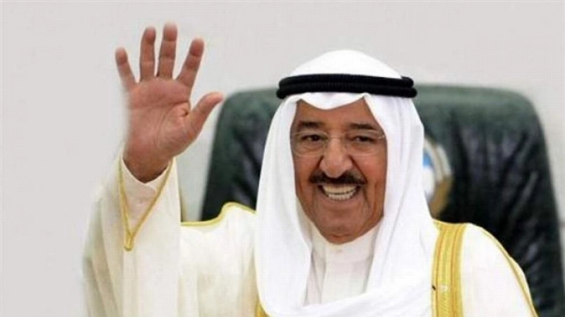 الشيخ صباح لدى مغادرته (مكة)