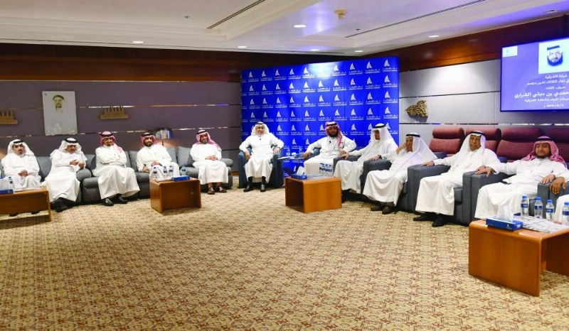 حضور اللقاء (غرفة الشرقية)