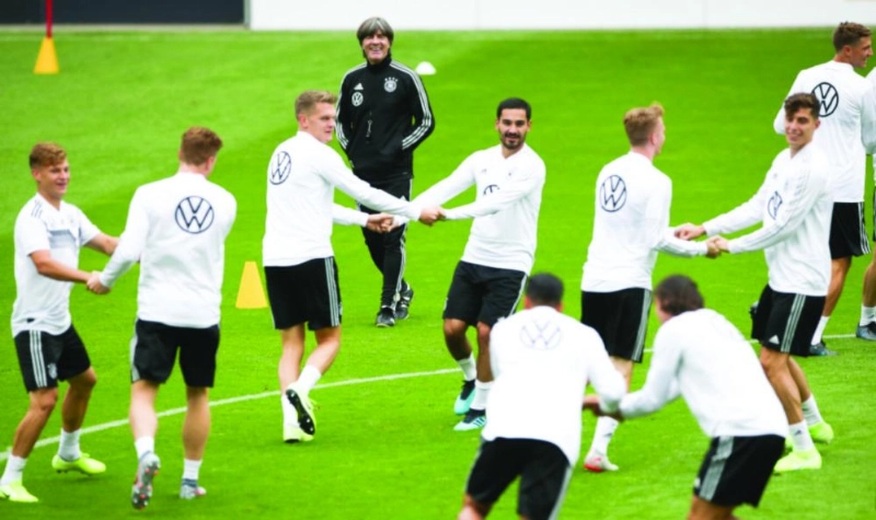 من تدريبات المنتخب الألماني (د ب أ)