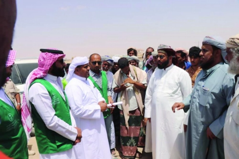 إعمار اليمن يوزع القوارب الجديدة (واس)