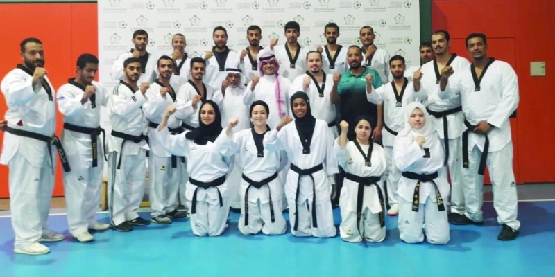 الحكام عقب نهاية الدورة (مكة)