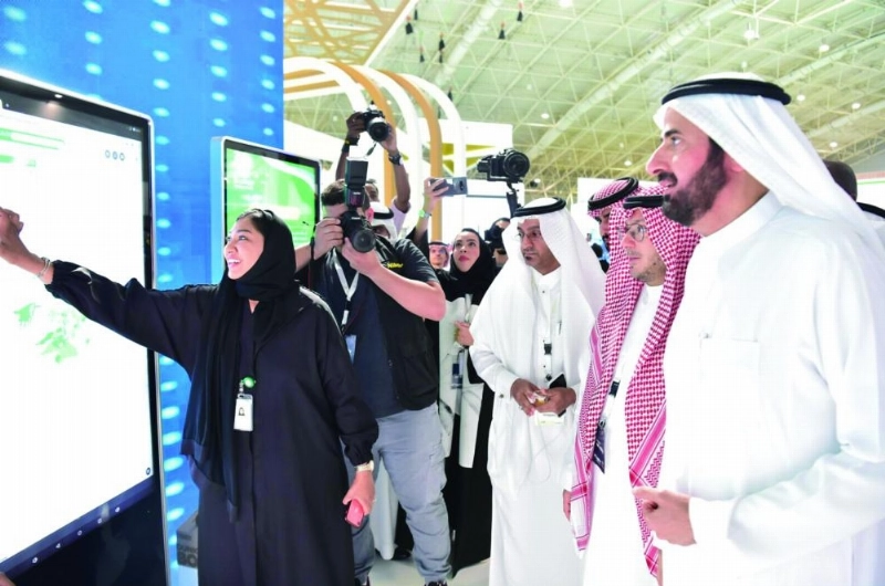 من تدشين ملتقى الصحة العالمي بالرياض أمس (مكة)