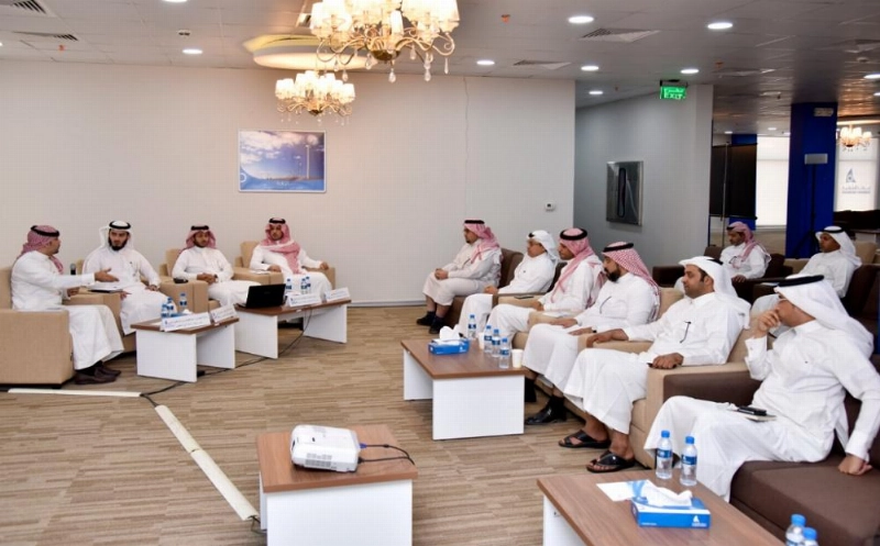 جانب من ورشة العمل امس (مكة)