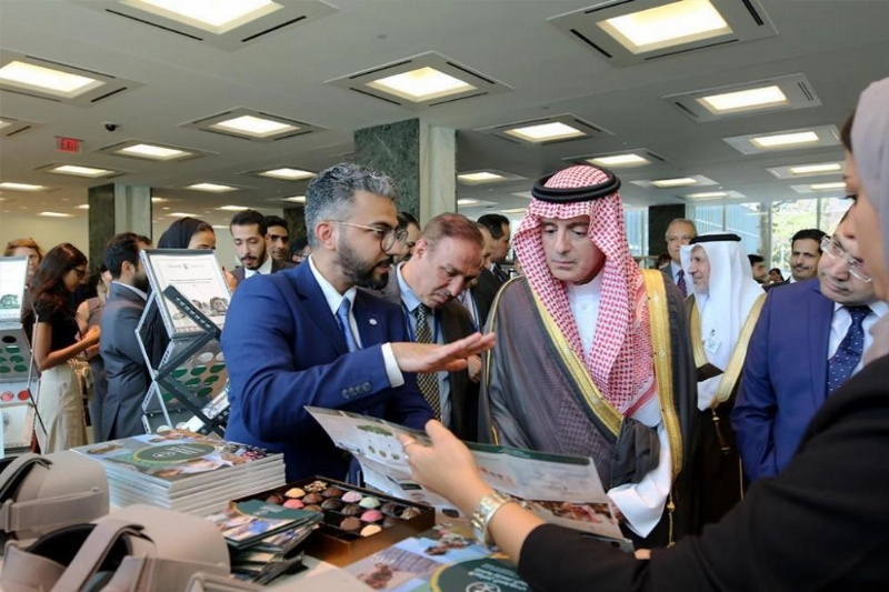 جانب من زيارة معرض إعمار اليمن في نيويورك