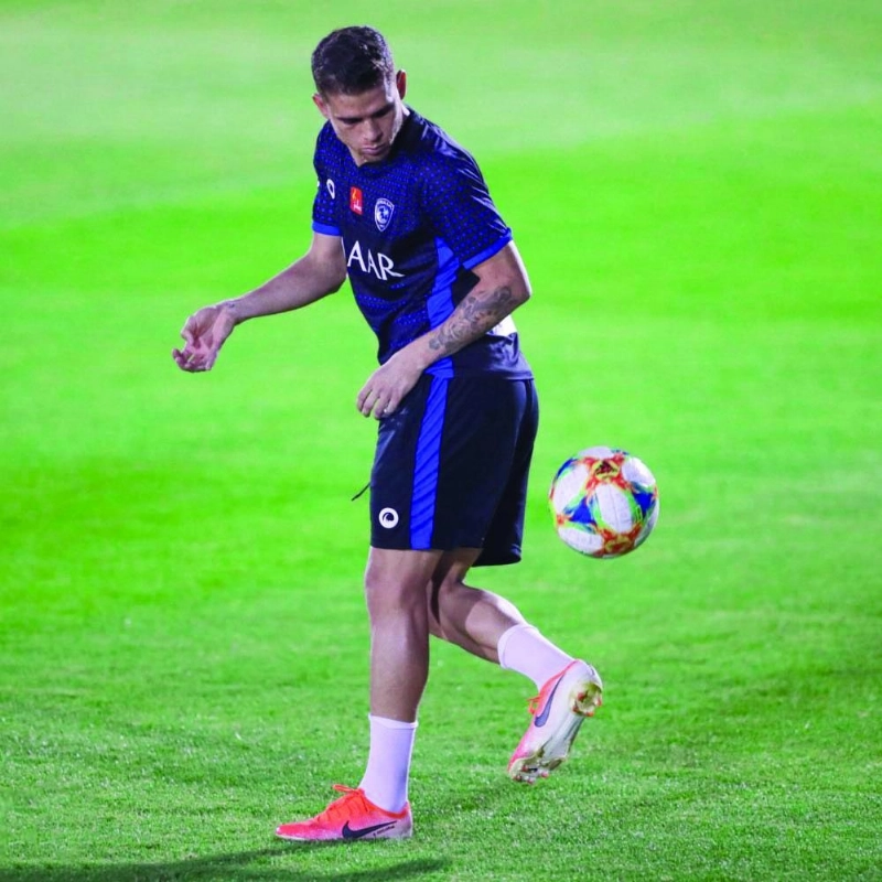 جوستافو كويلار (إعلامي الهلال)