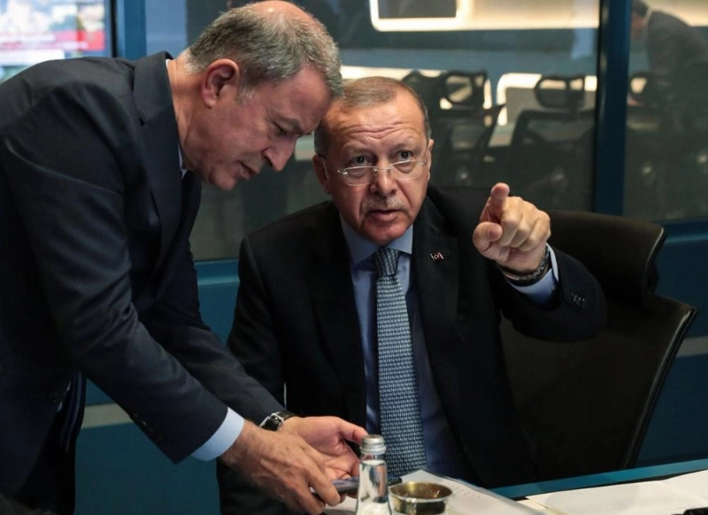 أوردغان يتابع الهجوم العسكري لسوريا (د ب أ)