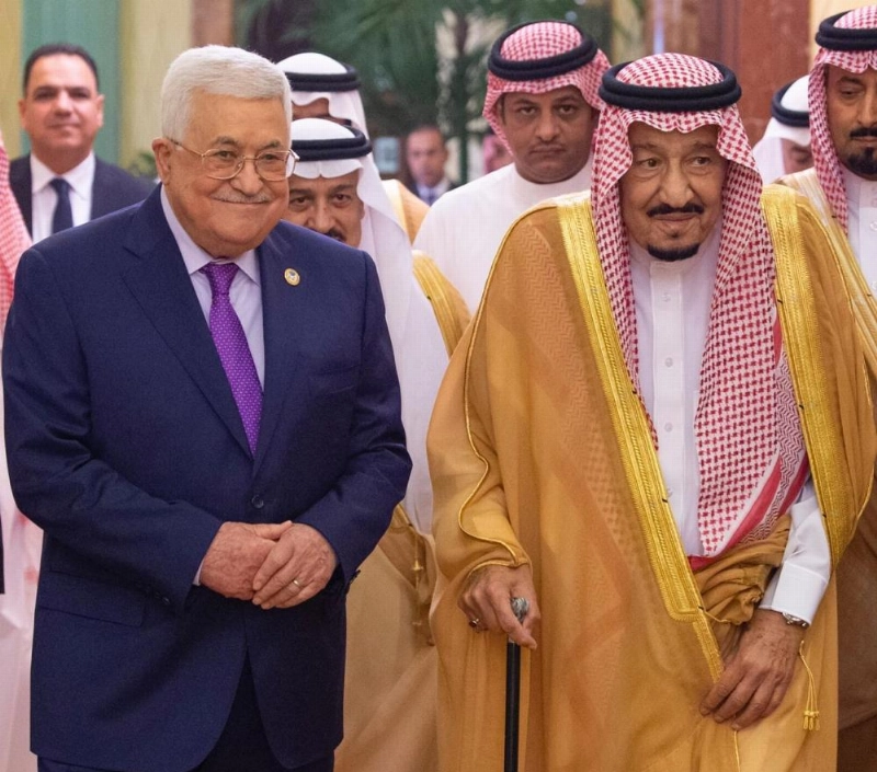 خادم الحرمين الشريفين يستقبل رئيس دولة فلسطين (واس)