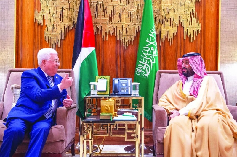 الأمير محمد بن سلمان خلال المباحثات مع محمود عباس (واس)