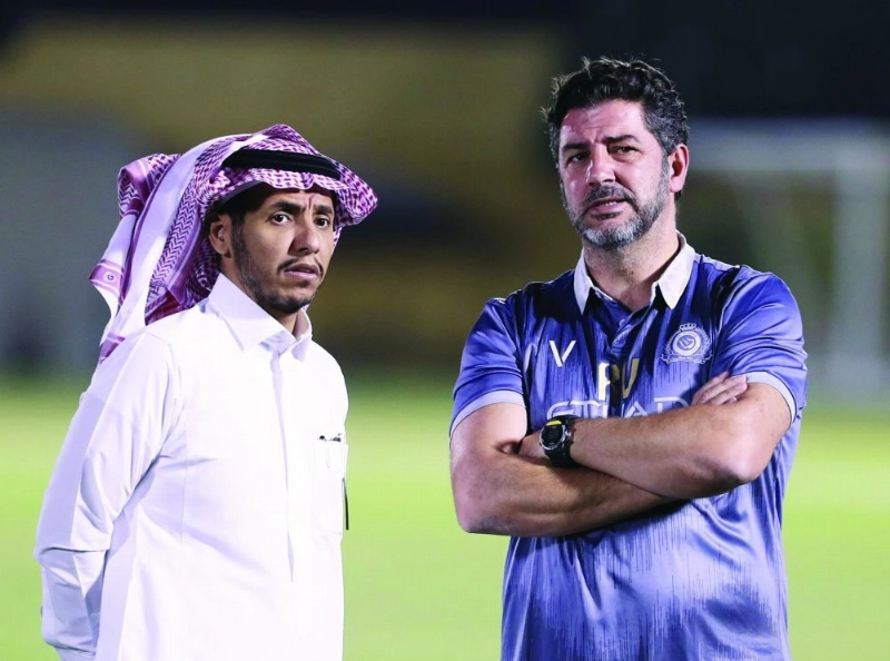 فيتوريا في حديث مع رئيس النصر (إعلامي النصر)