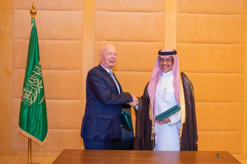المملكة توقع اتفاقية لإنشاء فرع لمركز الثورة الصناعية الرابعة للمنتدى الاقتصادي العالمي في المملكة (واس)