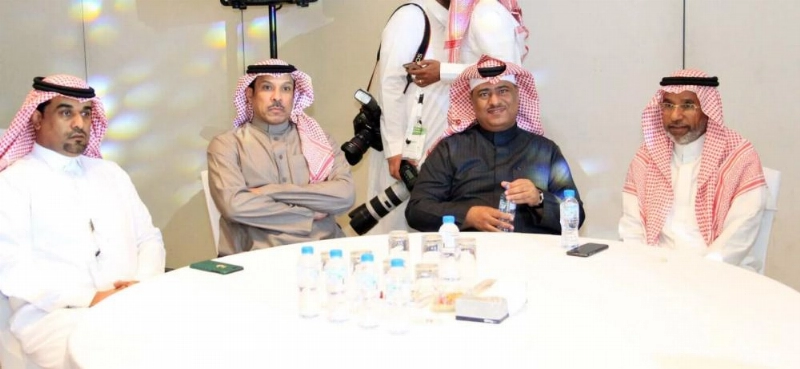 الأمير خالد بن الوليد يدشن الهوية الجديدة لرابطة دوري فرق الأحياء لكرة القدم