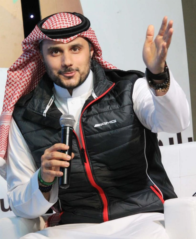 الأمير خالد بن الوليد يدشن الهوية الجديدة لرابطة دوري فرق الأحياء لكرة القدم
