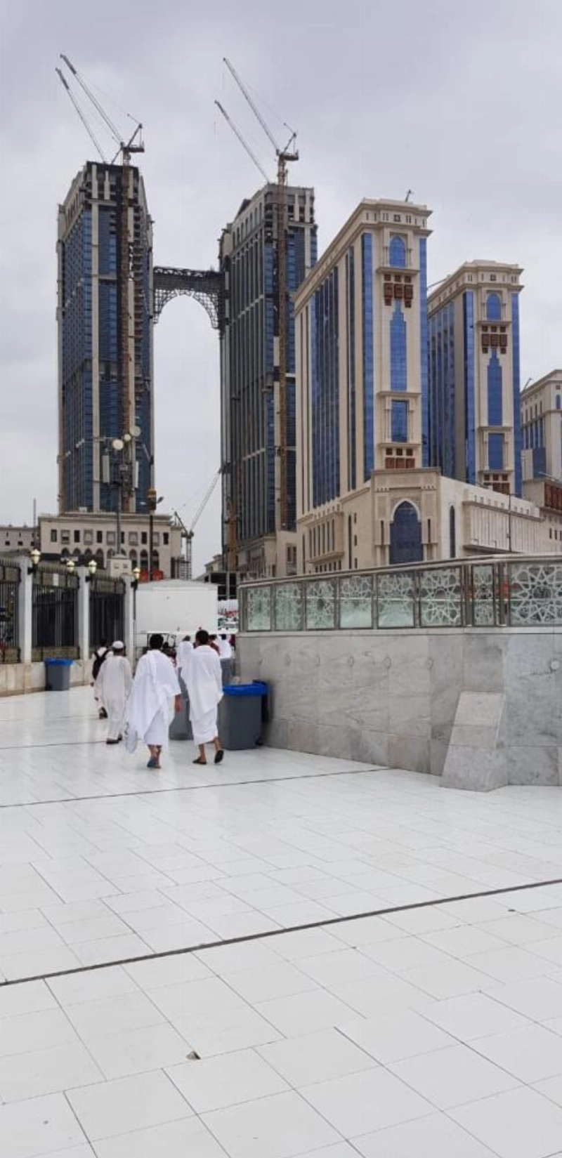 المسجد المعلق بعد التركيب (مكة)