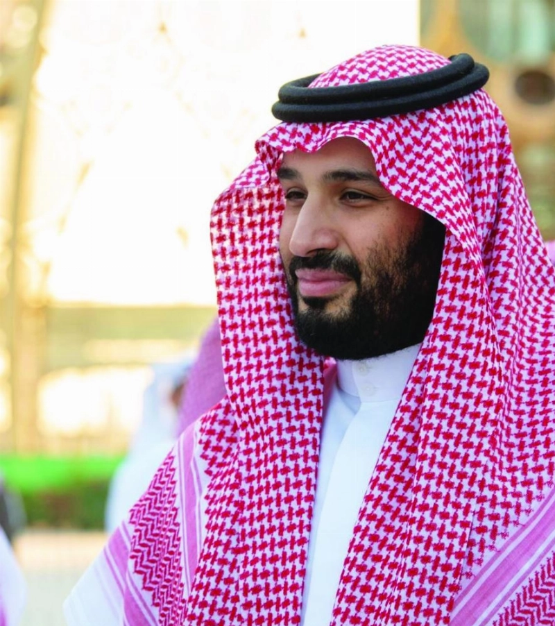الأمير محمد بن سلمان لدى زيارته معرض إكسبو 2020 في دبي أمس (واس)