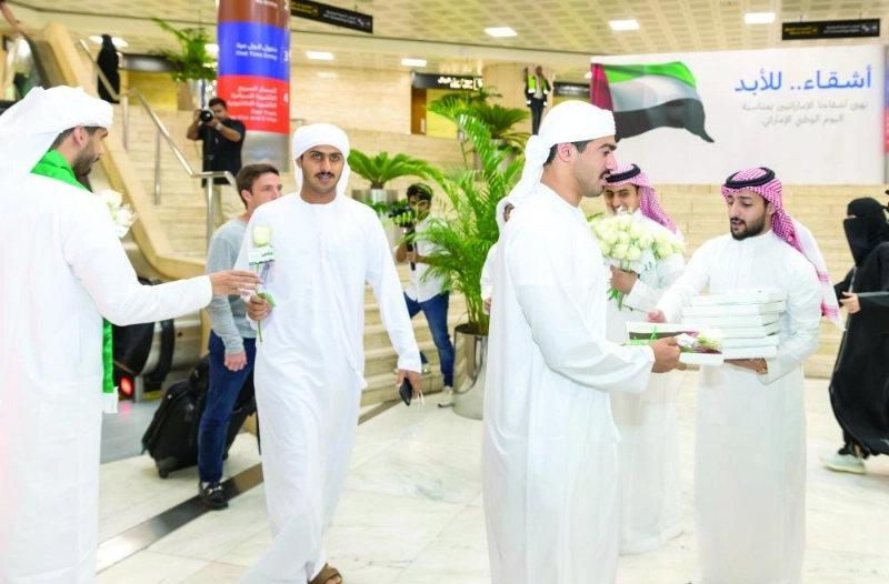 ترحيب من هيئة الطيران المدني بالإماراتيين (واس)