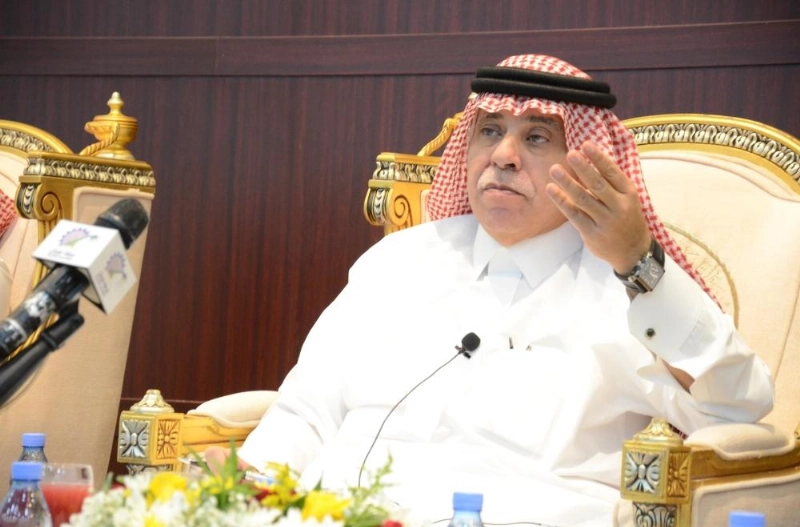 القصبي متحدثا في المؤتمر (التجارة)