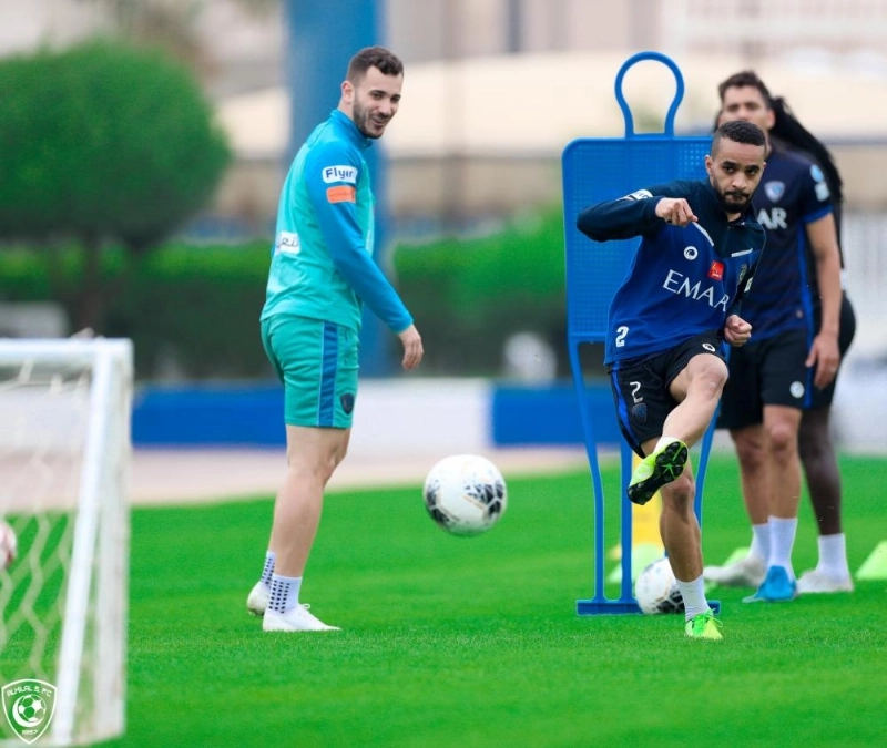البريك خلال تدريبات أمس (إعلامي الهلال)