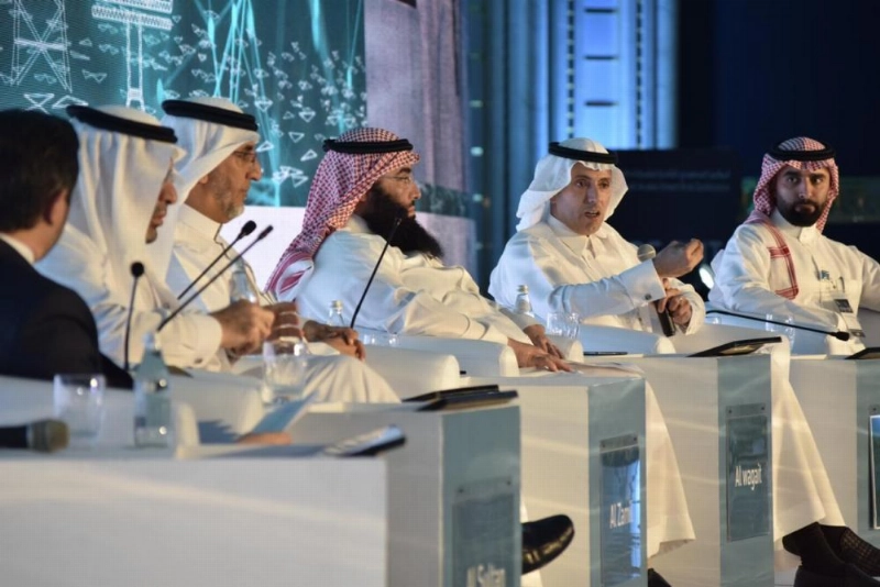 جانب من المشاركين في اليوم الأخير للمؤتمر (مكة)