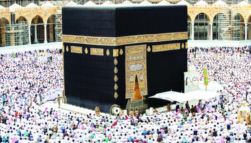 من صلاة الجمعة بالمسجد الحرام (مكة)