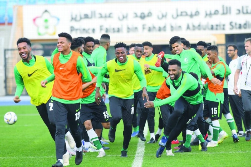 جانب ترفيهي في تدريبات أولمبي الأخضر (مكة)
