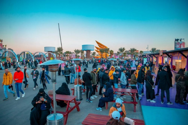 موسيقيون سعوديون وعرب وعالميون في اليوم الأول من المهرجان
