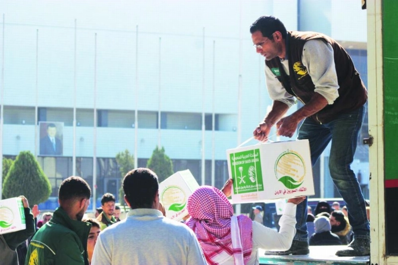 مساعدات قدمها مركز الملك سلمان للإغاثة في عدد من الدول (مكة)