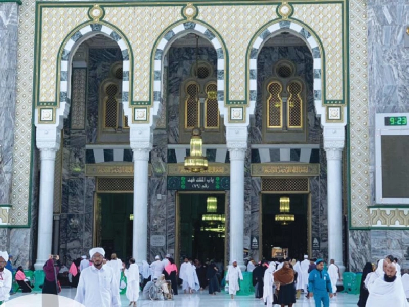 ابواب الترقيم الجديد كما يبدو على باب الملك فهد (مكة)