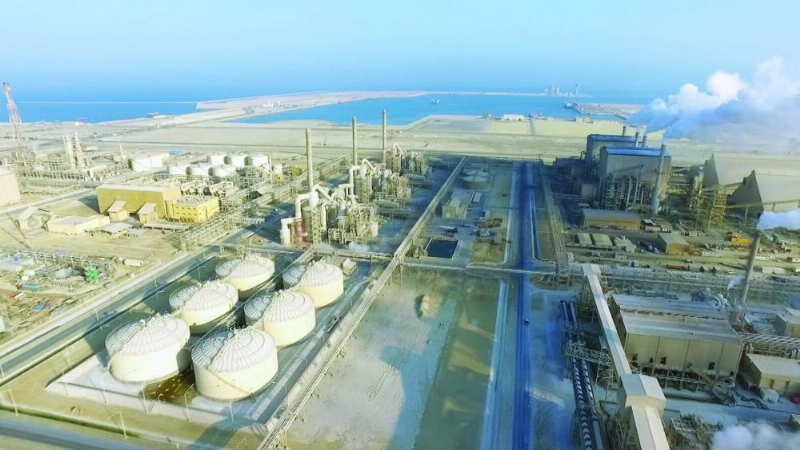 شبكات طاقة بجوار ميناء رأس الخير (مكة)