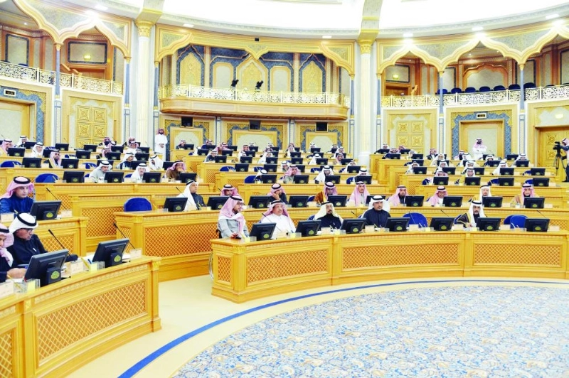 من جلسة مجلس الشورى أمس (مكة)