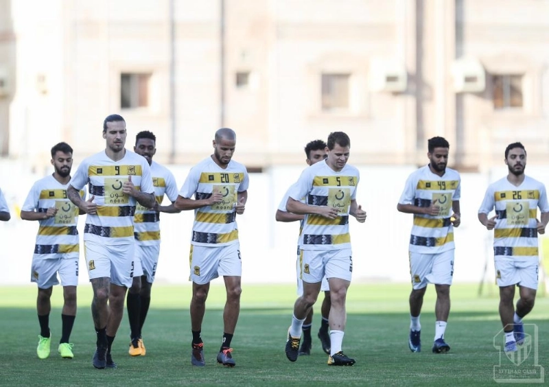 من استعدادات الاتحاد لمواجهة الفتح اليوم (إعلامي الاتحاد)
