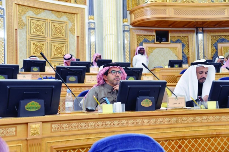 من جلسة الشورى أمس (مكة)