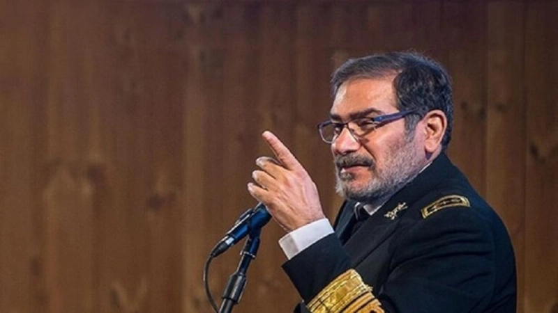 علي شمخاني