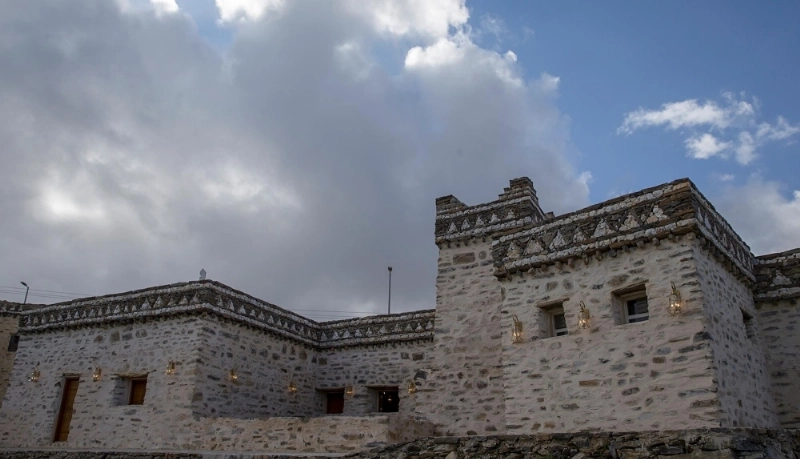 مسجد جرير البجلي بعد الترميم
