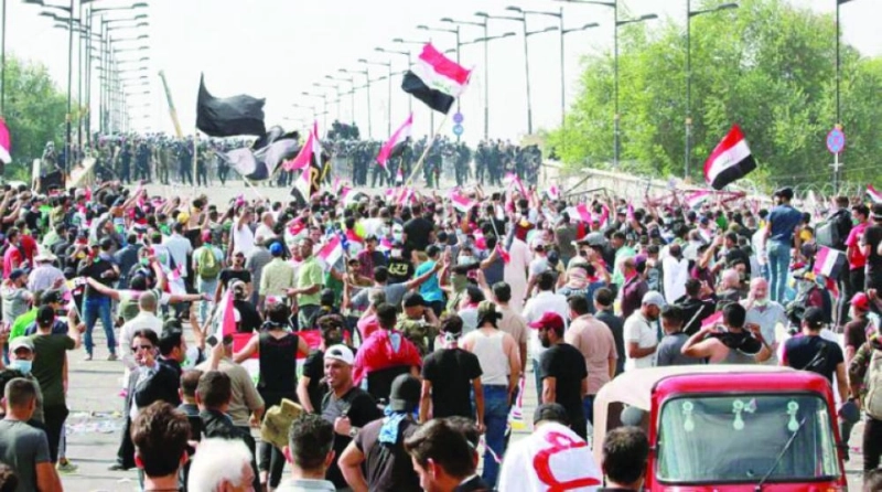 متظاهرون عراقيون في بغداد (مكة)
