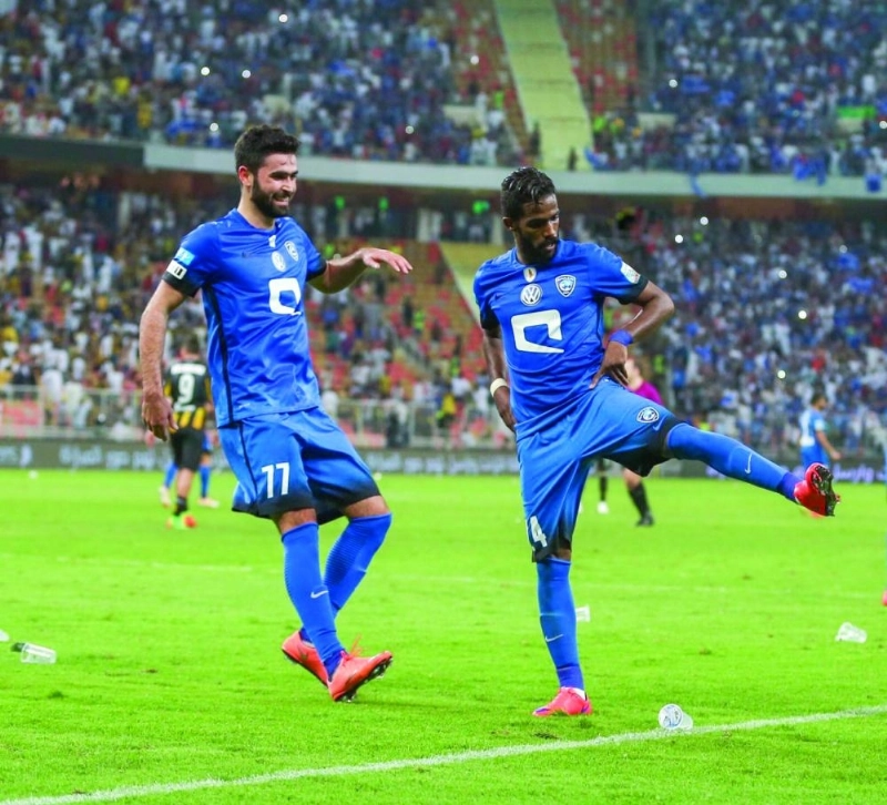 مباراة سابقة للهلال شهدت رمي قوارير من جمهور الاتحاد (ياسر بخش)