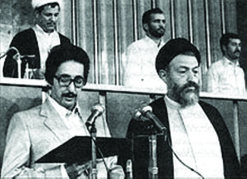 بهشتي يوم تنصيب أبوالحسن بني صدر (مكة)