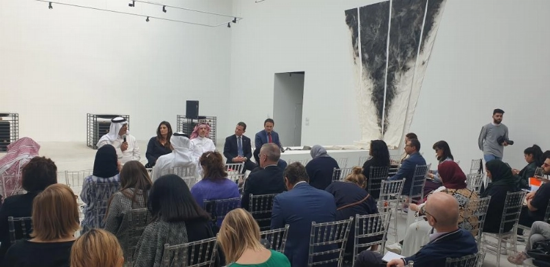 من المؤتمر الصحفي للمعرض (مكة)