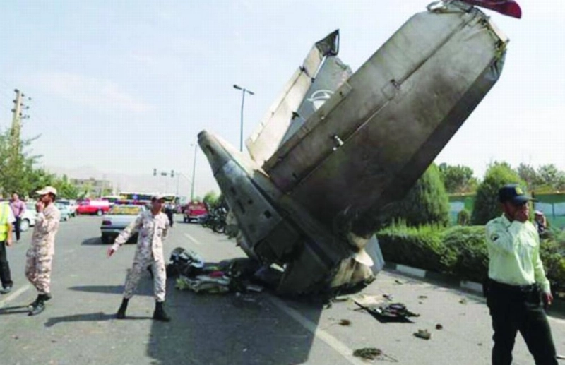 طائرة إيرانية سقطت في طهران (مكة)
