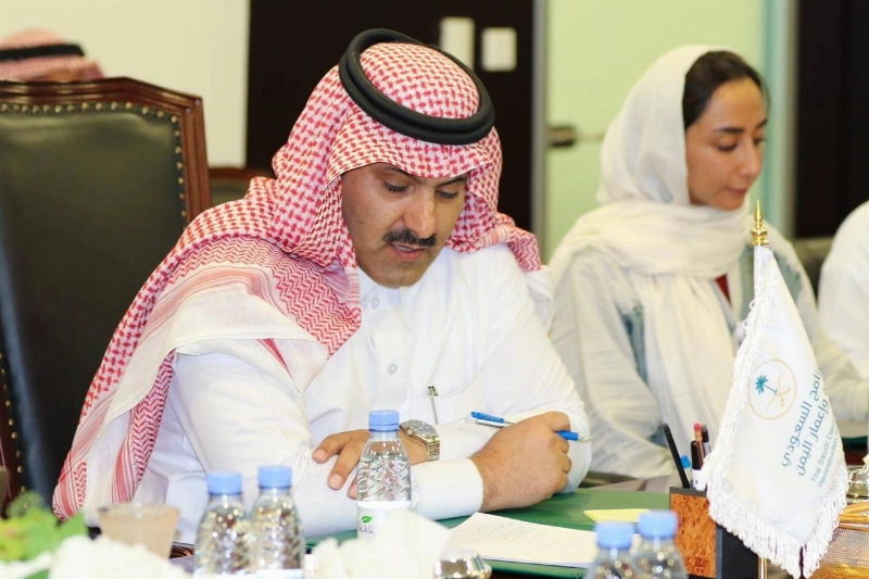 آل جابر يلتقي نائبة الممثل المقيم لبرنامج الأمم المتحدة الإنمائي في اليمن