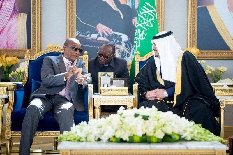 رئيس جمهورية غينيا يصل إلى الرياض