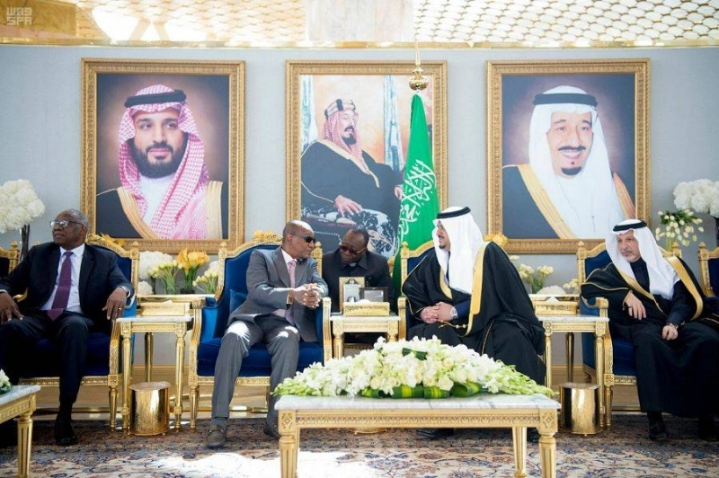 رئيس جمهورية غينيا يصل إلى الرياض