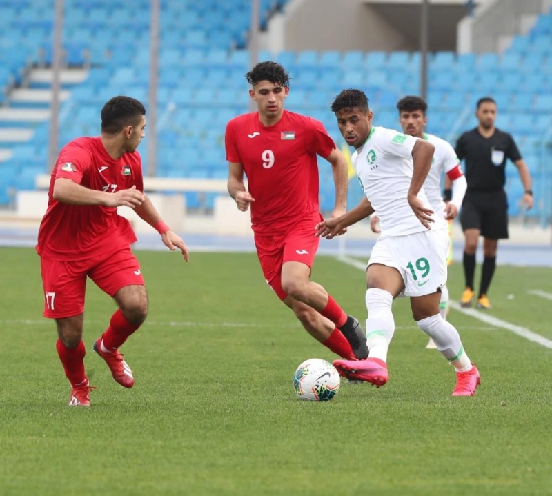 السعودية وفلسطين أمس (مكة)