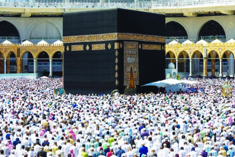 من صلاة الجمعة بالمسجد الحرام (مكة)