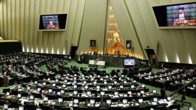 البرلمان الإيراني رفض تمرير قوانين مكافحة غسيل الأموال والإرهاب (مكة)
