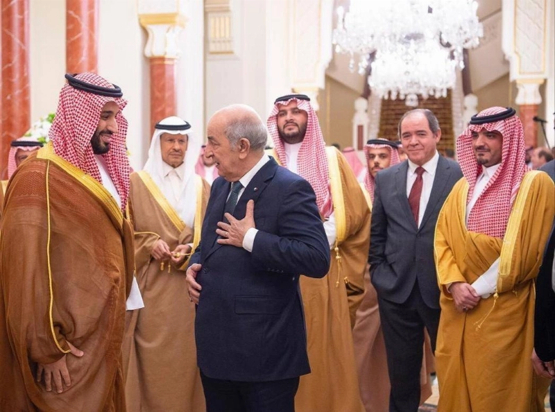 ولي العهد والرئيس الجزائري خلال اللقاء